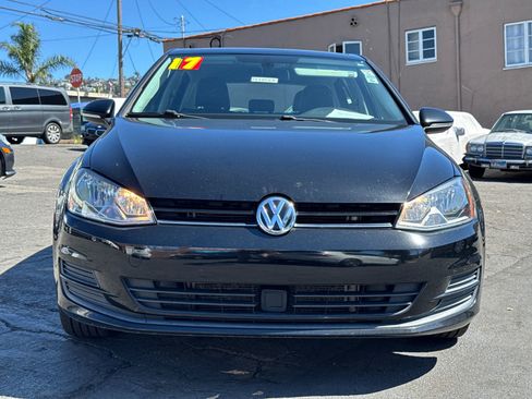 Used 2017 Volkswagen Golf Wolfsburg Edition image 3