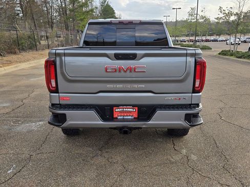 Used 2023 GMC Sierra 1500 AT4X image 28