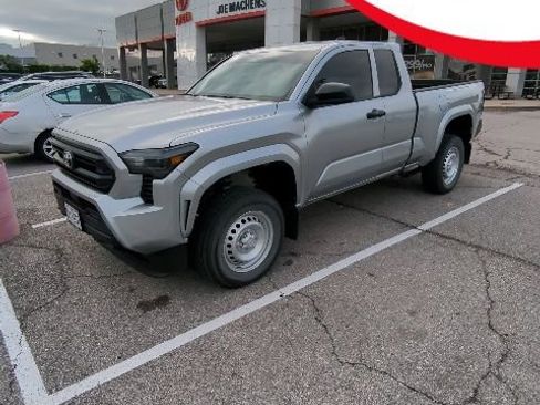 Used 2024 Toyota Tacoma SR RWD image 1