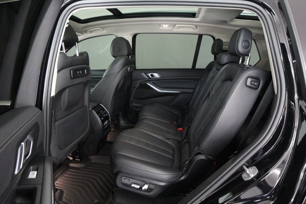Used 2020 BMW X7 xDrive40i w/ Cold Weather Package AWD/4WD image 47