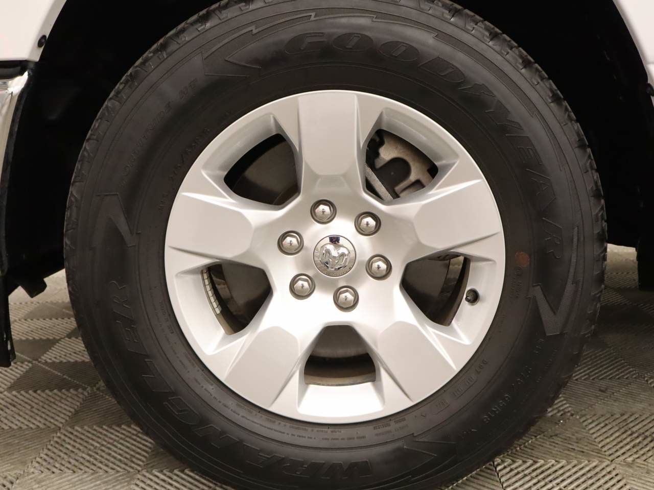 Used 2022 RAM 1500 Lone Star RWD image 6