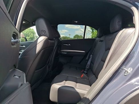 Used 2025 Cadillac XT4 Premium Luxury FWD image 10