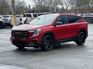 Used 2023 GMC Terrain SLE w/ Driver Convenience Package video 1