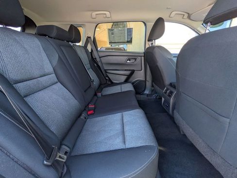 Used 2024 Nissan Rogue SV image 20