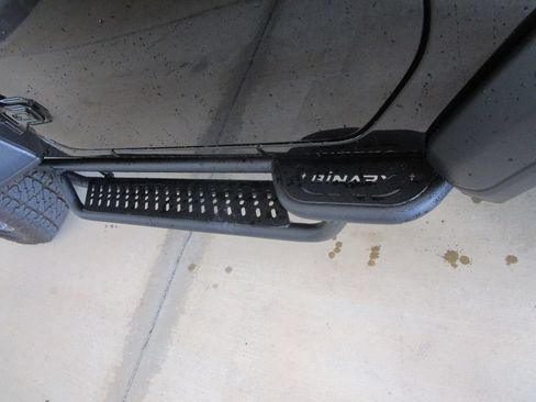 Used 2025 Jeep Wrangler Sport AWD/4WD image 19