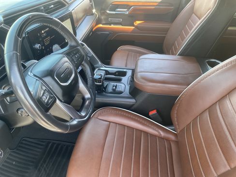 Used 2024 GMC Sierra 1500 Denali Ultimate AWD/4WD image 18