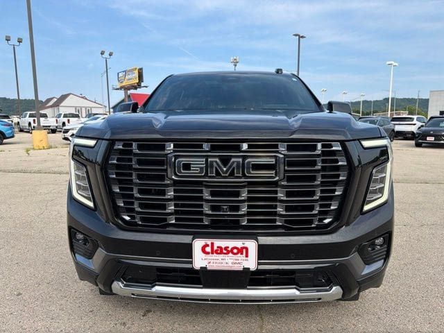 Used 2025 GMC Yukon Denali Ultimate AWD/4WD image 8