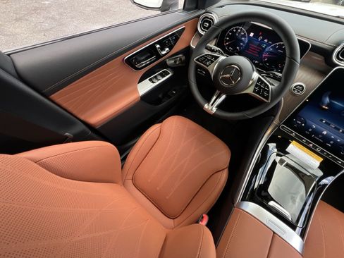 New 2026 Mercedes-Benz GLC 300 4MATIC image 16