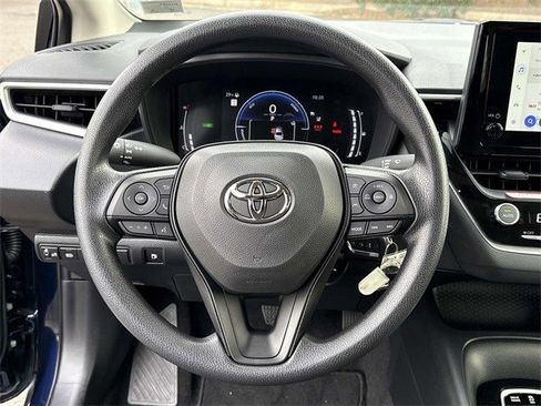 Used 2026 Toyota Corolla LE image 18
