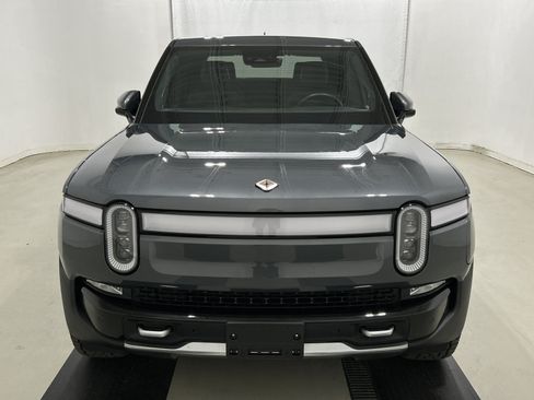 Used 2024 Rivian R1T Adventure AWD/4WD image 8