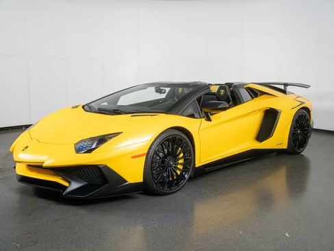 Used 2016 Lamborghini Aventador LP 750-4 Superveloce AWD/4WD image 4