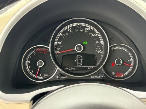 Used 2019 Volkswagen Beetle 2.0T S image 24