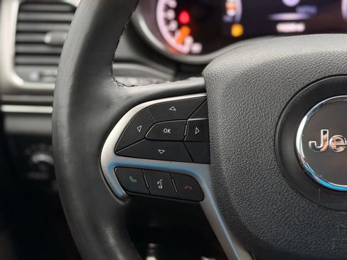 Used 2018 Jeep Grand Cherokee Limited RWD image 30