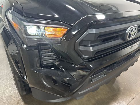 New 2025 Toyota Tacoma SR5 image 43