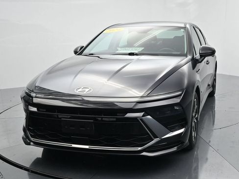 Used 2024 Hyundai Sonata SEL FWD image 3
