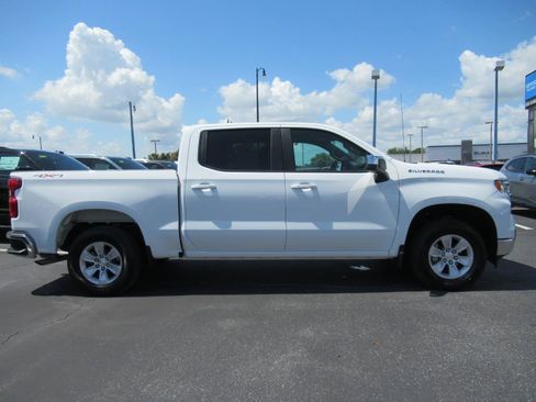 Certified 2026 Chevrolet Silverado 1500 LT AWD/4WD image 4