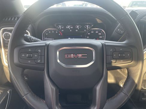 Used 2022 GMC Sierra 1500 AT4 w/ AT4 Premium Package image 14