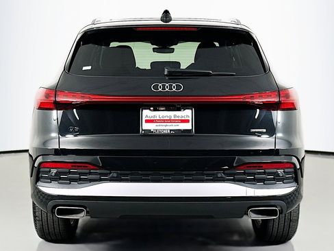 Used 2025 Audi Q5 Premium Plus w/ Premium Plus image 3