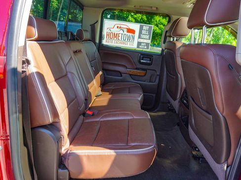 Used 2014 Chevrolet Silverado 1500 High Country AWD/4WD image 17