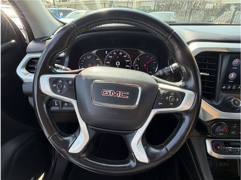 Used 2020 GMC Acadia SLT w/ Driver Alert Package II FWD image 24