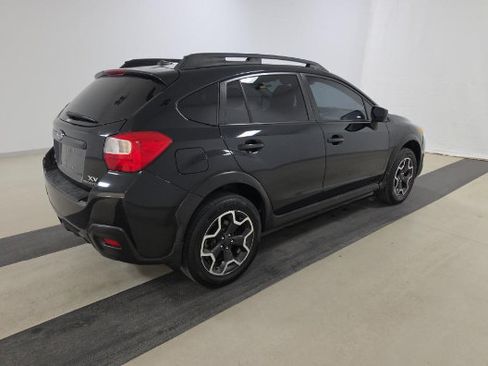 Used 2015 Subaru Crosstrek 2.0i Premium AWD/4WD image 2
