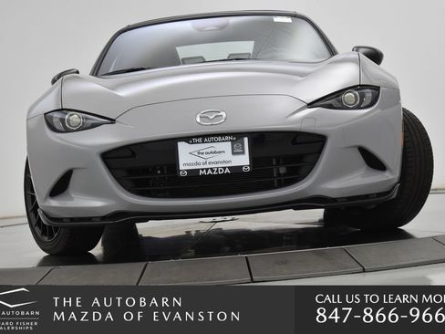 Certified 2025 MAZDA MX-5 Miata Club w/ Brembo/BBS Recaro Package RWD image 5