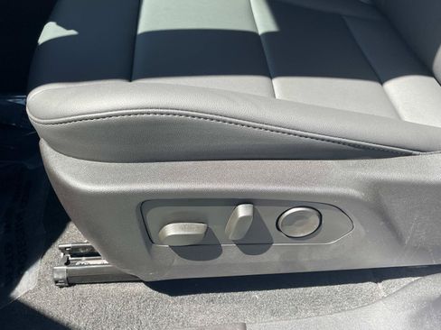 New 2026 GMC Canyon Elevation w/ Convenience Package RWD image 20