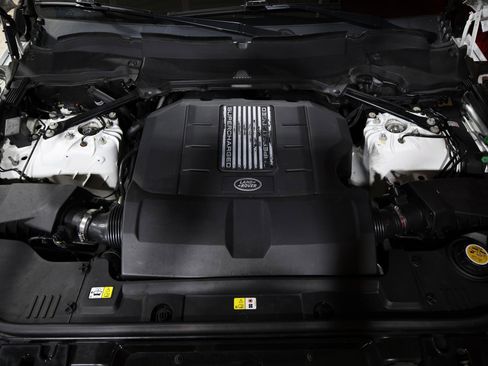 Used 2019 Land Rover Range Rover Sport HSE image 31