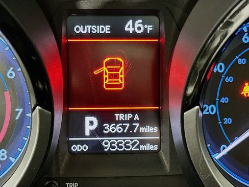 Used 2016 Toyota Corolla S Special Edition FWD image 24