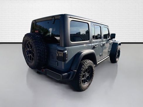 Used 2024 Jeep Wrangler Unlimited AWD/4WD image 7