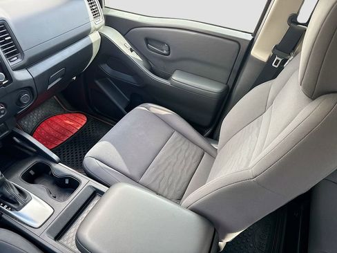 Used 2022 Nissan Frontier S w/ Technology Package image 21