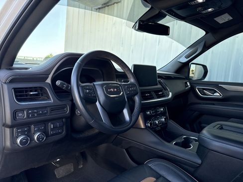Used 2022 GMC Yukon AT4 w/ Max Trailering Package image 22