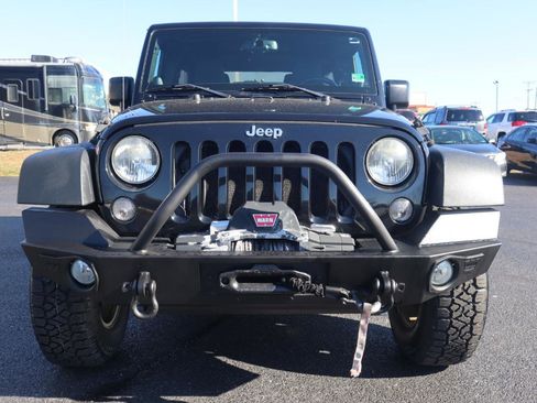 Used 2014 Jeep Wrangler Unlimited Rubicon w/ Connectivity Group AWD/4WD image 30