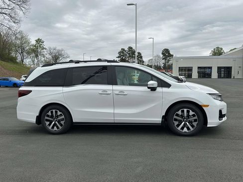 New 2026 Honda Odyssey EX-L image 30