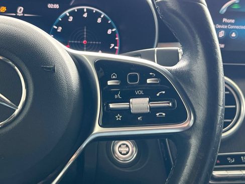 Used 2020 Mercedes-Benz GLC 300 4MATIC image 29