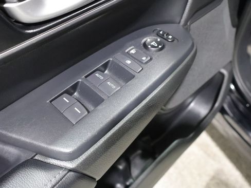 Used 2021 Honda CR-V Touring image 14