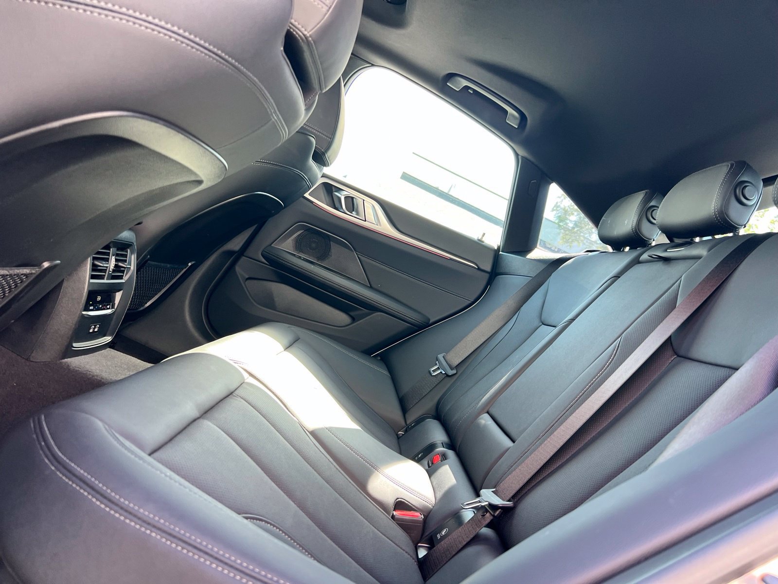 Used 2024 BMW i4 eDrive35 w/ Premium Package RWD image 58