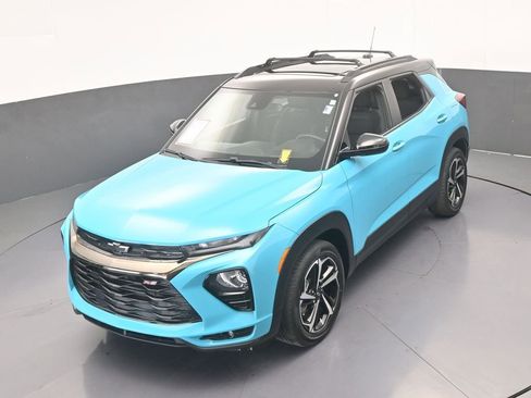 Used 2021 Chevrolet TrailBlazer RS w/ Sun and Liftgate Package FWD image 51