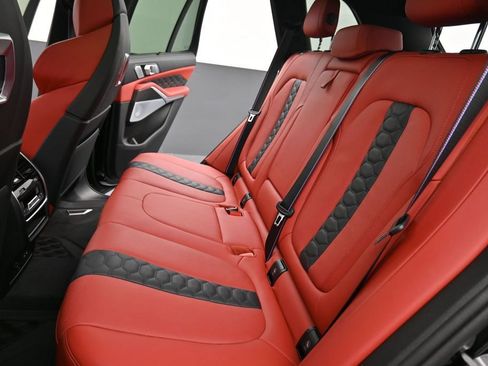 Used 2025 BMW X5 M Competition w/ Executive Package AWD/4WD image 17
