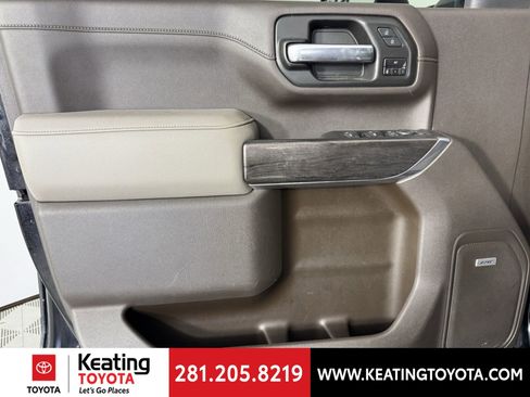 Used 2020 Chevrolet Silverado 2500 LTZ w/ LTZ Premium Package image 10