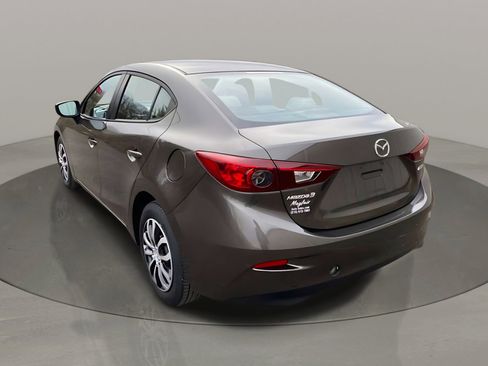 Used 2014 MAZDA MAZDA3 i SV image 9