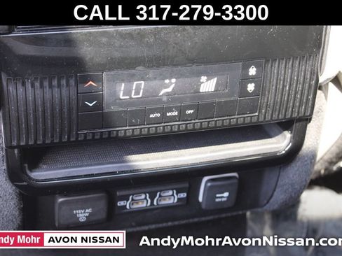 Used 2022 Jeep Wagoneer Series II w/ Premium Group I AWD/4WD image 27