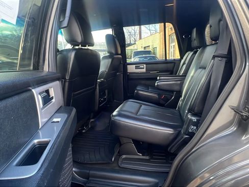 Used 2017 Ford Expedition XLT w/ Equipment Group 202A image 31