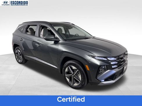 Certified 2025 Hyundai Tucson SEL AWD/4WD image 7