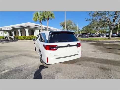 Used 2025 Honda Odyssey Touring image 27