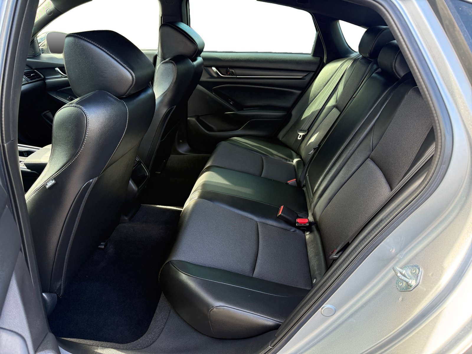 Used 2022 Honda Accord Sport image 16