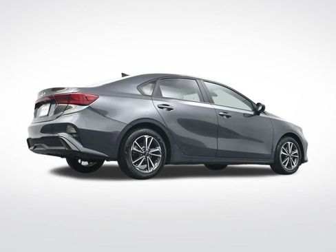 Used 2024 Kia Forte LXS image 34