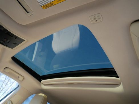 Used 2019 Lexus RX 350L 350L image 25