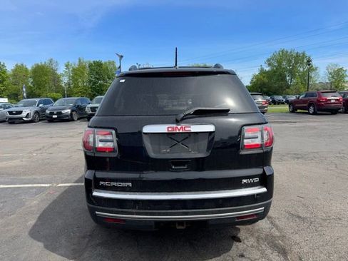 Used 2016 GMC Acadia SLE AWD/4WD image 3