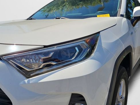 Used 2020 Toyota RAV4 XLE w/ Convenience Package AWD/4WD image 8